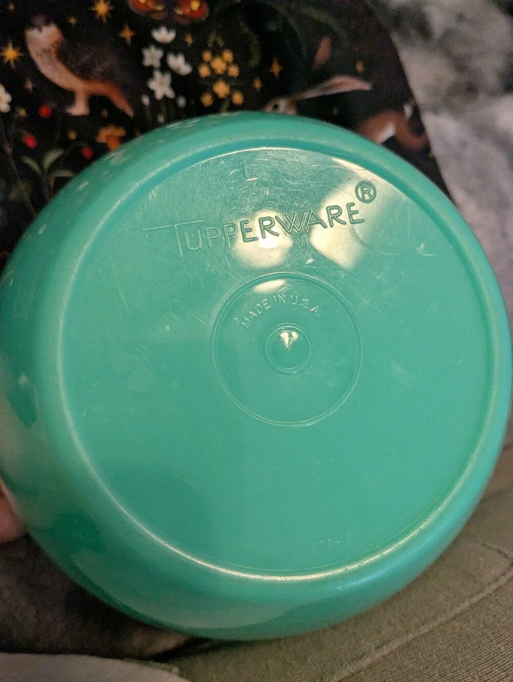 Tupperware Aqua Green Plastic Salad Spinner with Removable Strainer and Lid